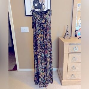 Women’s maxi dress